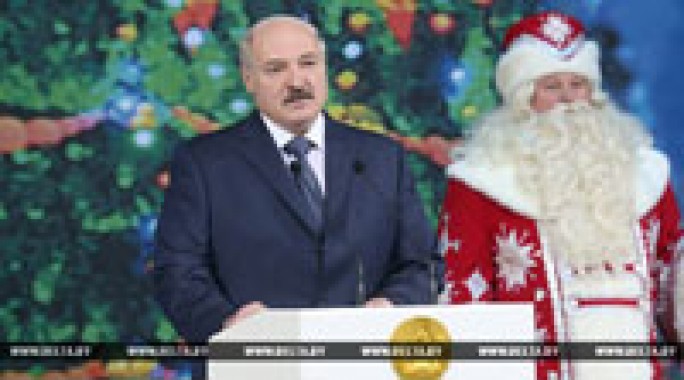 Александр Лукашенко: мир и трудолюбивые добрые люди - главное достояние и богатство Беларуси