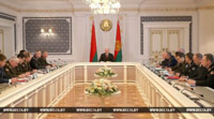Лукашенко не намерен формально, автоматом подписывать указы о назначении членов правительства