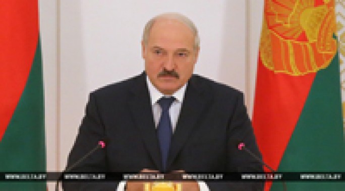 А. Лукашенко ждет отчета чиновников за результативность модернизации деревообрабатывающей отрасли