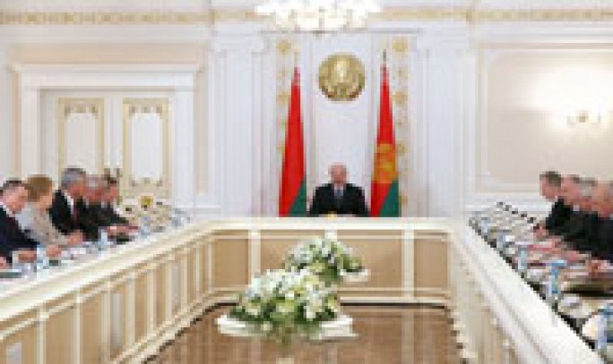 А. Лукашенко: «Главный на предприятии – директор, с него основной спрос»