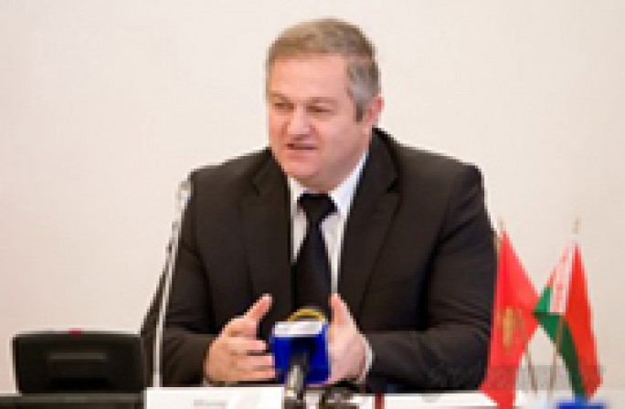 25 марта состоится прямая линия председателя Гродненского облисполкома Семена Шапиро
