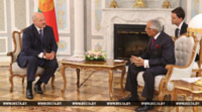 Лукашенко в октябре планирует совершить визит в Пакистан