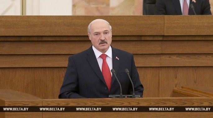 Обращение Лукашенко к парламентариям: о реформах, бизнесе и сотрудничестве с ведущими державами