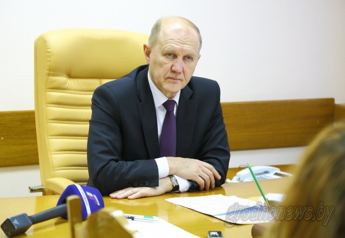 Председатель областного исполнительного комитета Владимир Кравцов провел прием граждан по личным вопросам