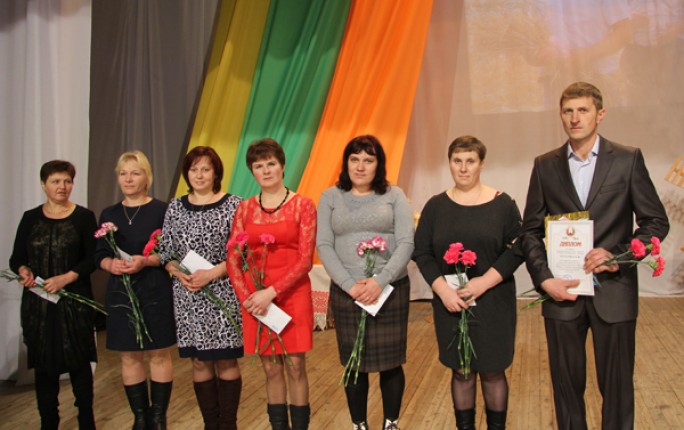 Награждены профсоюзные активисты  Мостовщины