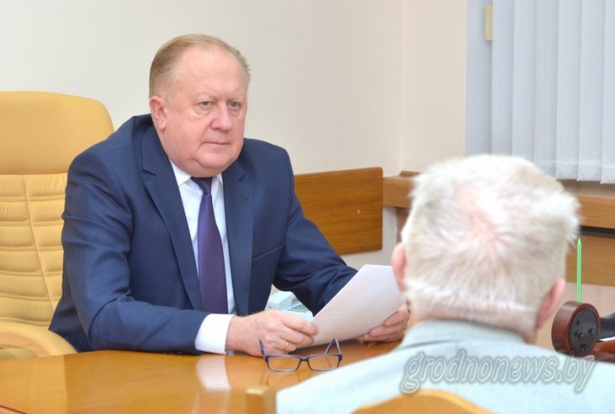 Заместитель председателя Гродненского облисполкома Виктор Лискович провел прием граждан
