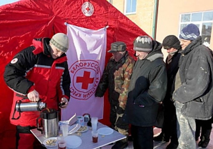 В морозы на помощь водителям придут волонтеры Красного Креста