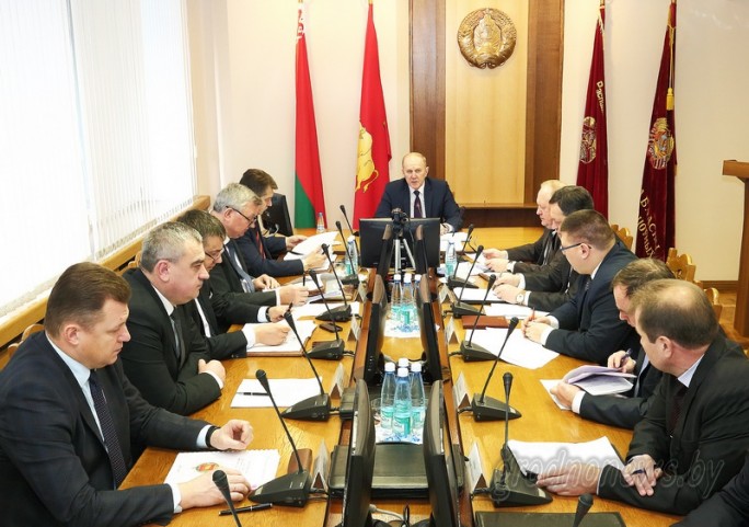Ход выполнения Директивы Президента Республики Беларусь №2 рассмотрели на заседании областного исполнительного комитета