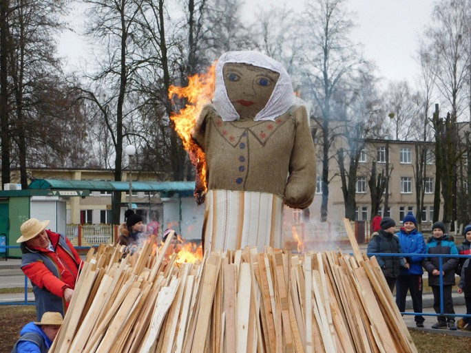 Мостовская 'Масленица' развеселит и угостит блинами