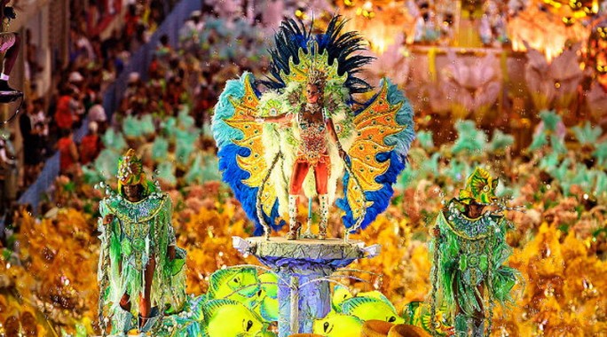 В Рио-де-Жанейро сегодня официально открывается карнавал