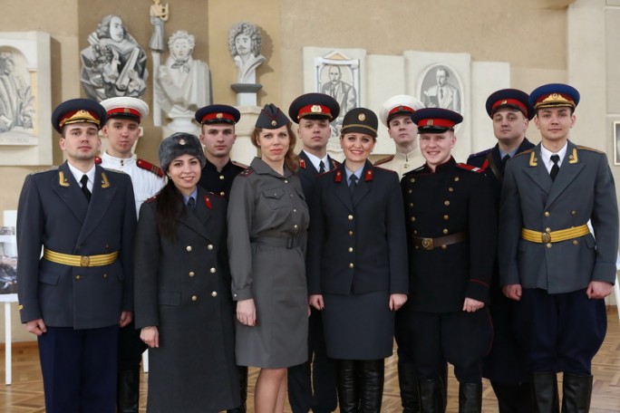 Необычную выставку представили в Гродно перед началом торжественного собрания, посвященного 100-летию белорусской милиции