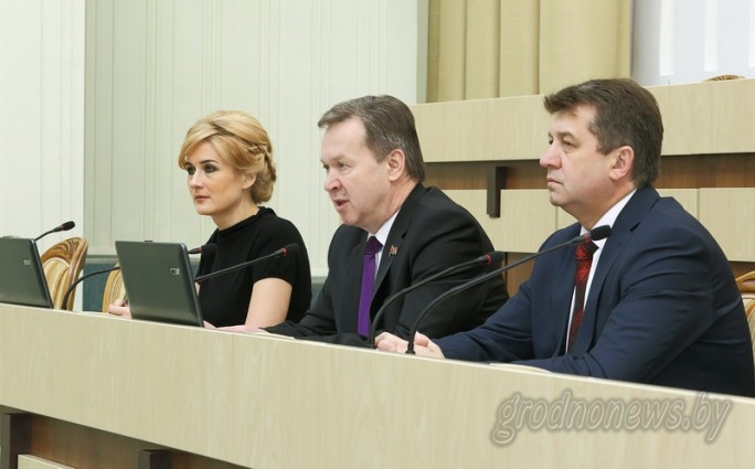 Меры по содействию занятости населения, принимаемые на Гродненщине, были рассмотрены на сессии областного Совета депутатов