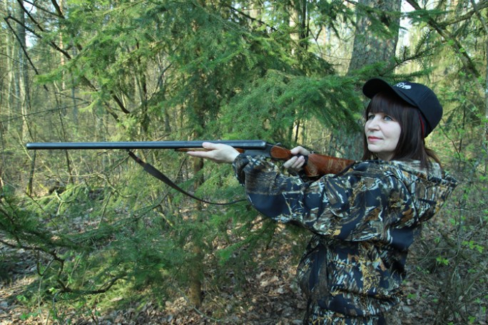 Женское дело - охота. Мостовчанка любит природу, но в лес идёт с ружьём