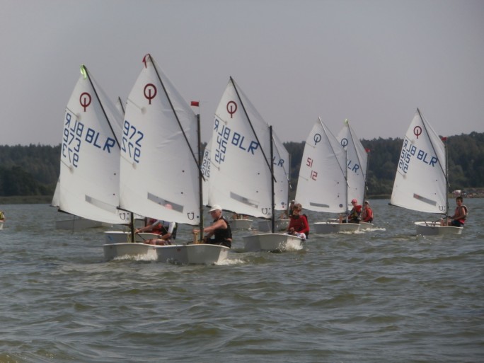 Курс по ветру! Гродненские яхтсмены одержали победу в олимпийских днях молодежи Беларуси