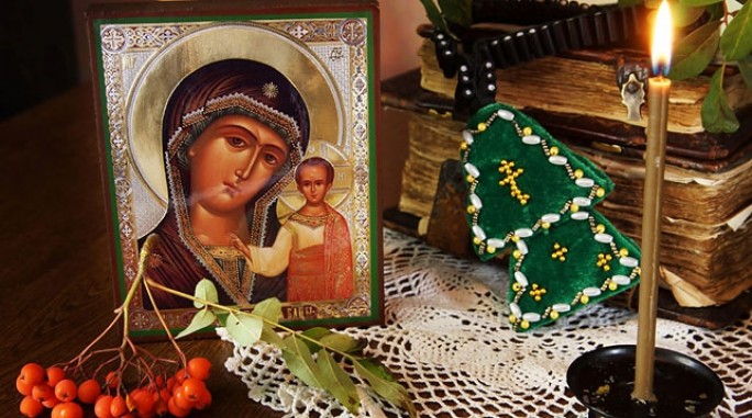Православные празднуют Рождество Пресвятой Богородицы