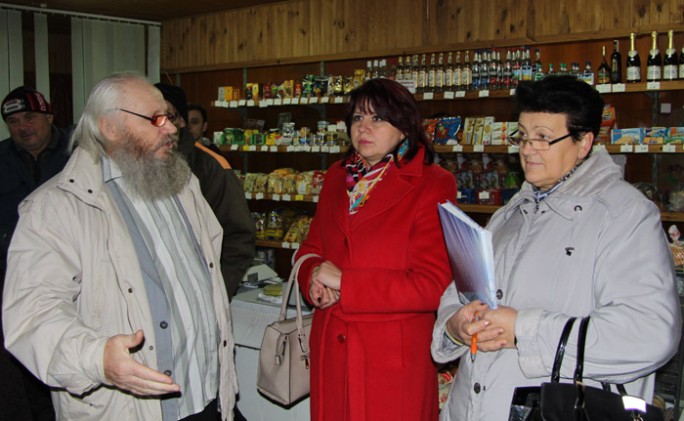 «Магазин будет работать. Только покупайте в нём товары»