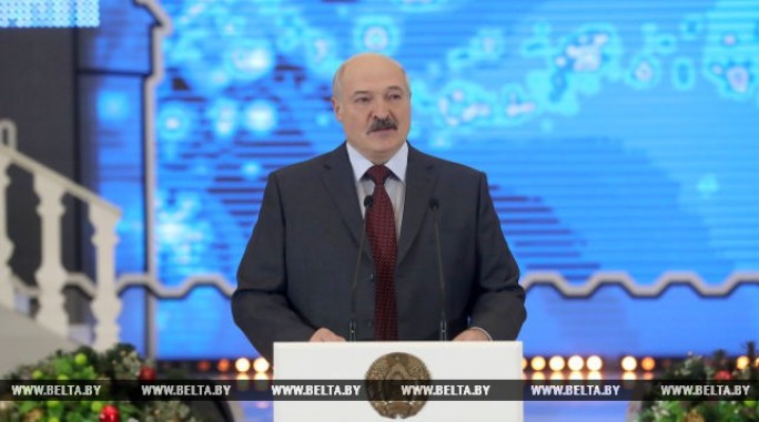 Александр Лукашенко: в современном быстро меняющемся мире белорусам важно не потерять свою идентичность