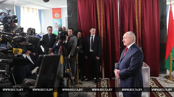 Александр Лукашенко рассказал, за кого голосовал на выборах в местные Советы