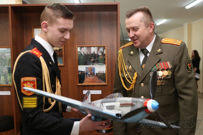 Музей истории армии открыли в Гродненском областном кадетском училище к 100-летию Вооруженных Сил