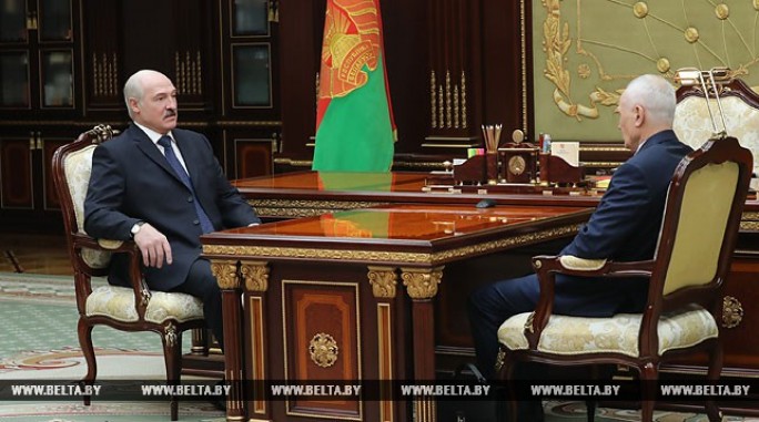 Лукашенко обсудил с Рапотой подготовку к ВГС Союзного государства