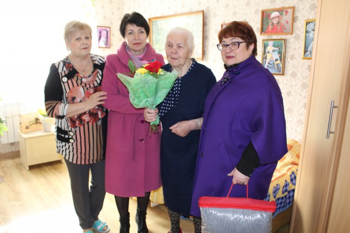 Сердцем подвиг пережить