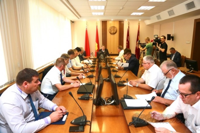 163 человека стали лауреатами ежегодного областного конкурса педагогических работников и тренеров-преподавателей