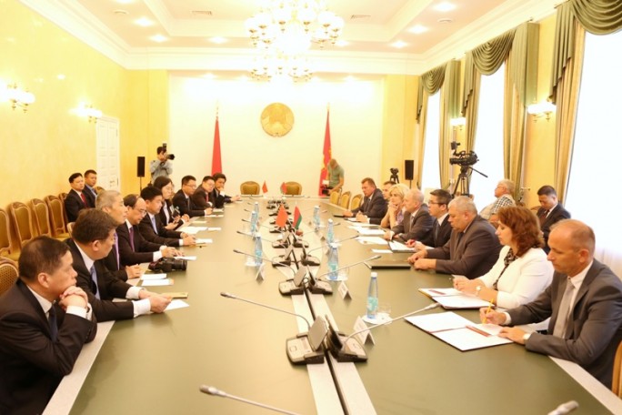 На экспорт молочная продукция, а на импорт электроника. Гродненщина открывает сотрудничество с морской провинцией Фуцзянь