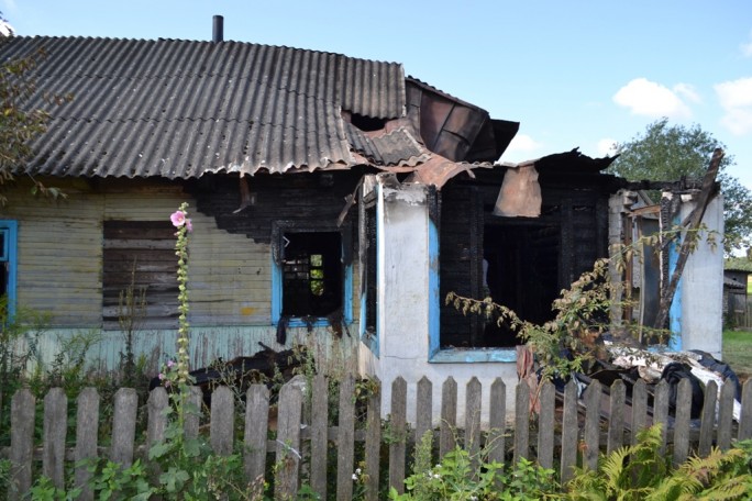 Пожар со спасенным  благодаря сработке АПИ в Мостовском районе