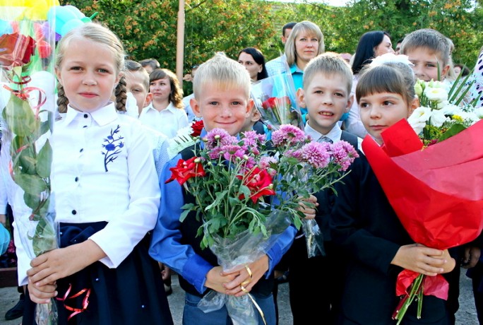 Для мастоўскіх школьнікаў прагучаў першы званок