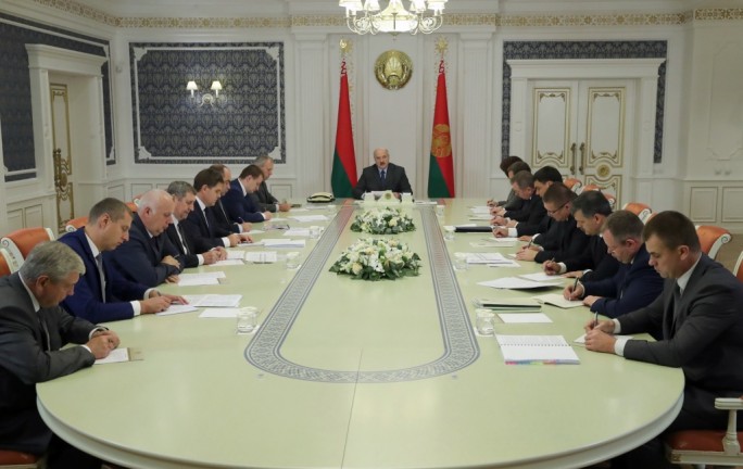 Тема недели: Президент Беларуси провел совещание по итогам переговоров в Сочи