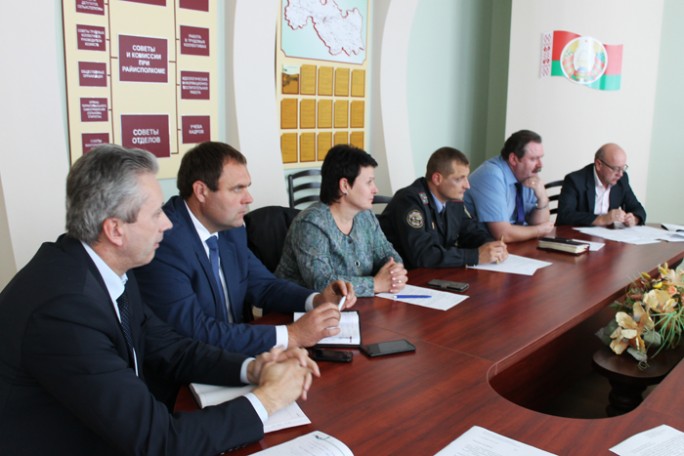 Вопросы активного долголетия обсуждены на заседании Мостовского районного совета по дембезопасности