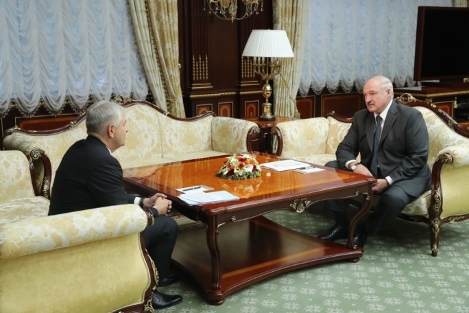 Александр Лукашенко подтверждает приверженность договоренностям о развитии сотрудничества с Узбекистаном