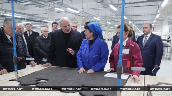 Лукашенко: открытие мехового комбината в Витебске после модернизации стало подарком народу к 7 ноября