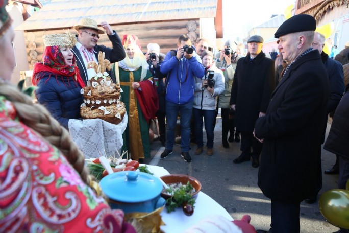 Более 70 журналистов, тысячи фотоснимков и сотни публикаций. Как репортеры и фотографы освещали «Дажынкi-2018»