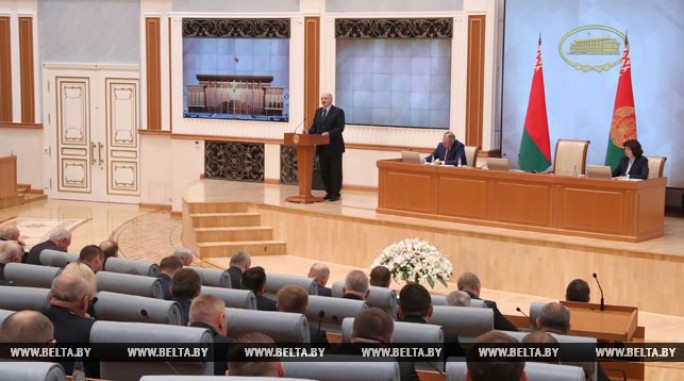 Мостовчане говорят о проблемах строительной  отрасли, поднятых Президентом Александром Лукашенко