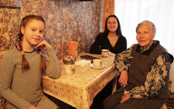90 лет отметила жительница Мостов