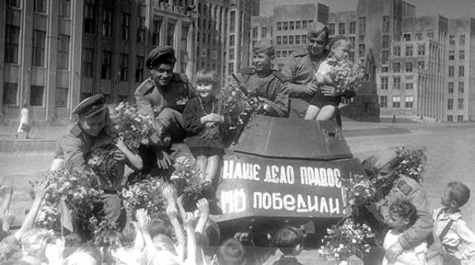 ДОСЬЕ: 100 лет БССР: в годы Великой Отечественной войны