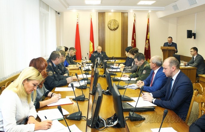 Новогодние елки на Гродненщине включат в день старта республиканской акции «Наши дети»