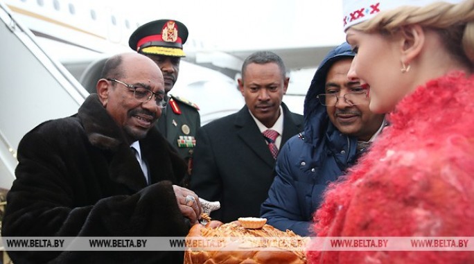 Президент Судана прибыл в Беларусь с официальным визитом