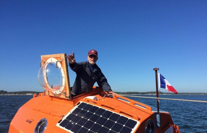 Пенсионер из Франции намерен переплыть Атлантику в бочке