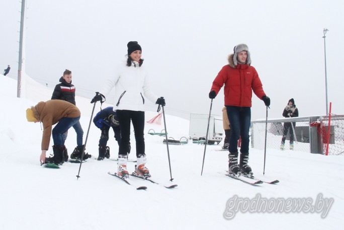 На Коробчицком «Олимпе» в большие выходные можно будет покататься на лыжах и сноубордах