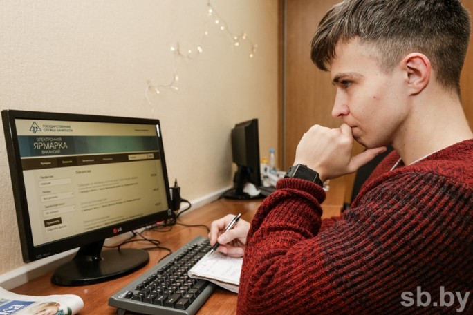 За последний год безработица в Беларуси снизилась до 0,3%