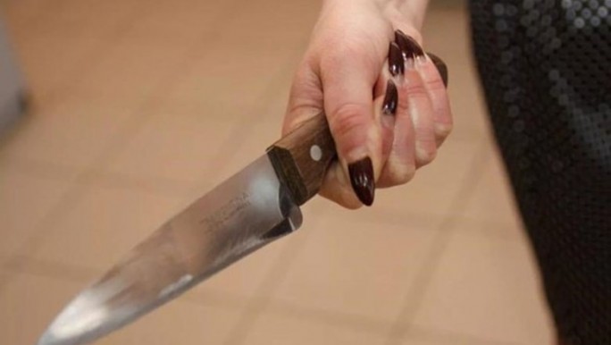 В Лиде женщина, находившаяся в состоянии алкогольного опьянения, ударила ножом своего сожителя