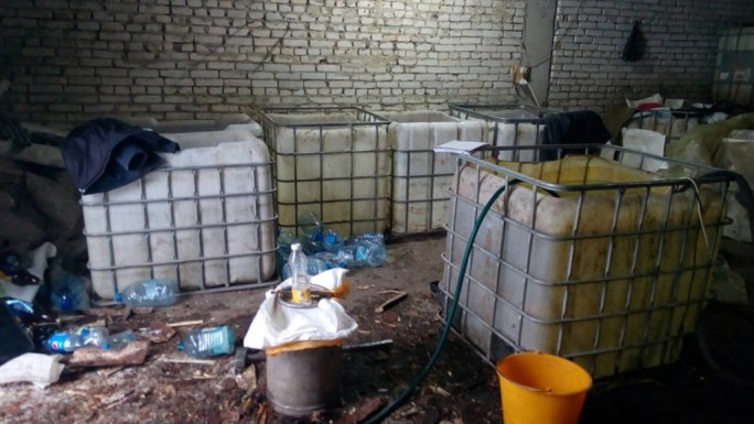 В деревне под Гродно изъяли 140 литров самогона