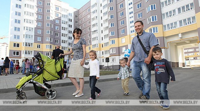Почти четверть жилья в 2019 году в Беларуси будет построена для многодетных