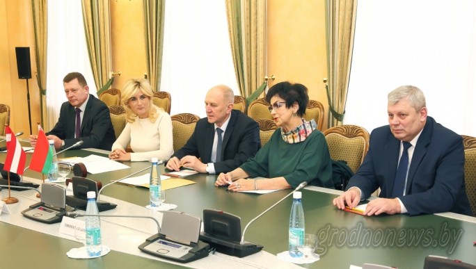 Председатель облисполкома встретился с послом Австрии