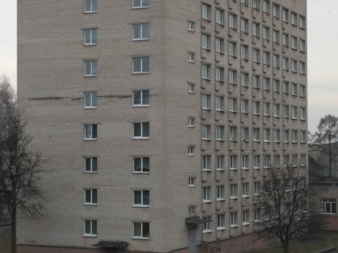 Фактом гибели девушки, выпавшей из окна, занимается гродненский межрайонный отдел следственного комитета