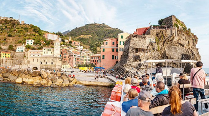 В Италии туристам запретили ходить в шлепанцах