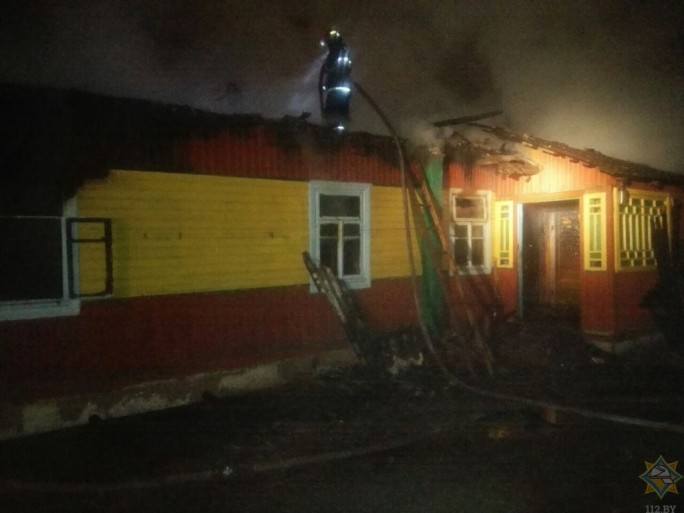 В Ивьевском районе при пожаре в жилом доме погиб мужчина