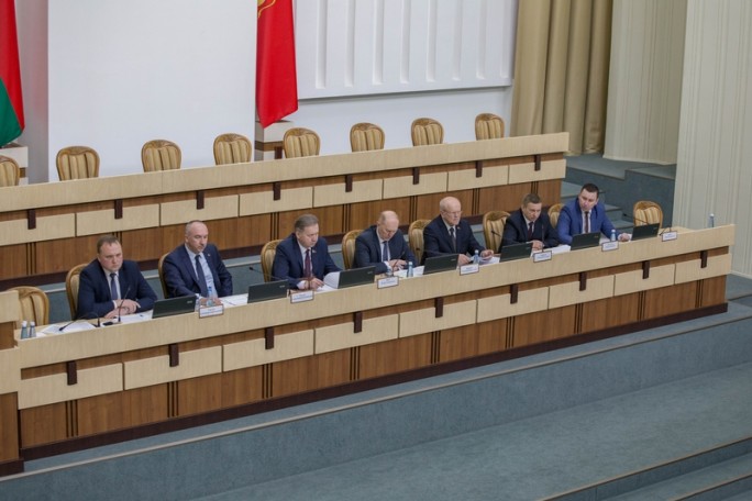 Пути совершенствования и развития отрасли ЖКХ региона обсудили в облисполкоме